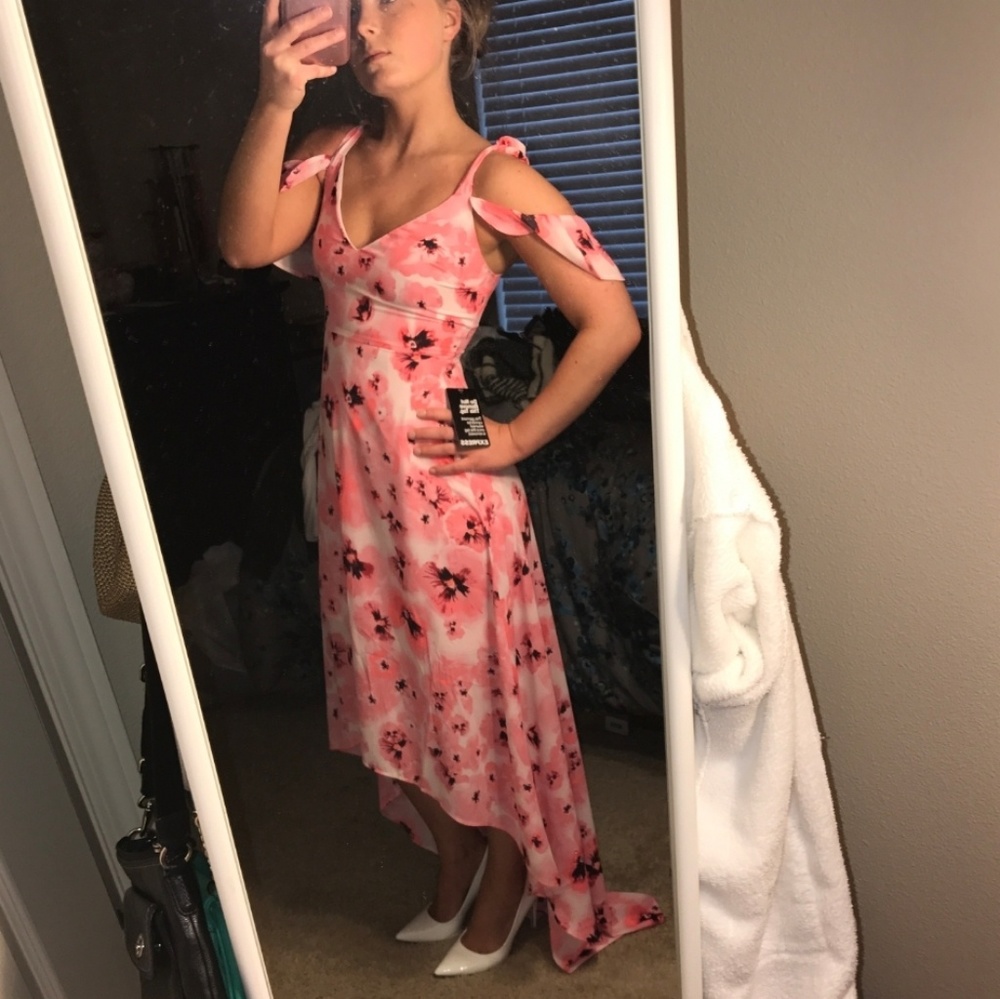 Express high and low flowy dress